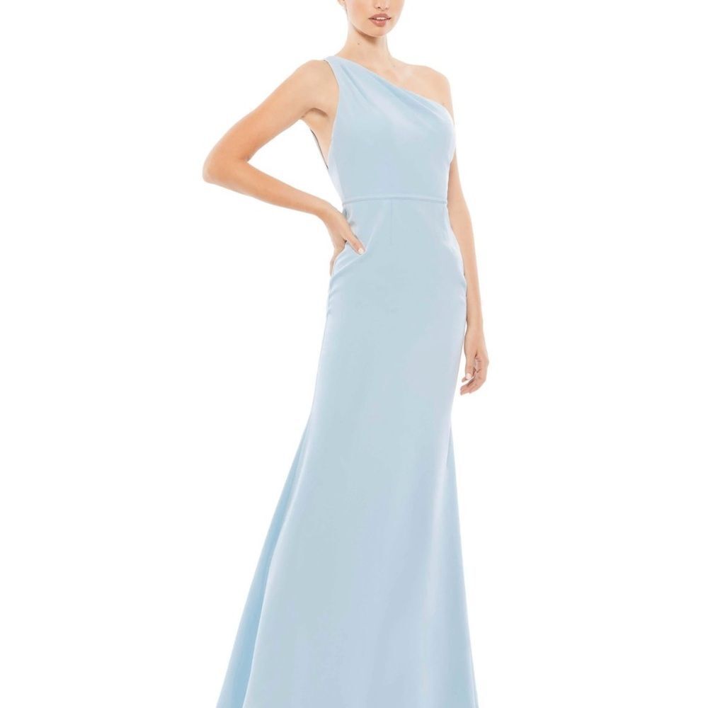 Ieena for Mac Duggal 26266 powder blue women’s one shoulder prom gown size 6